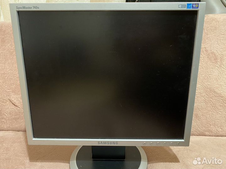 Монитор Samsung 4/3