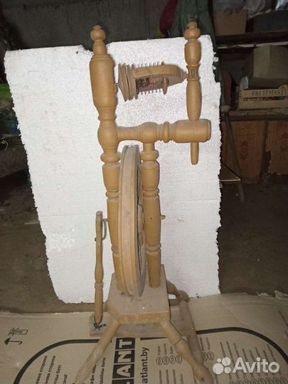 Прялка деревянная старинная