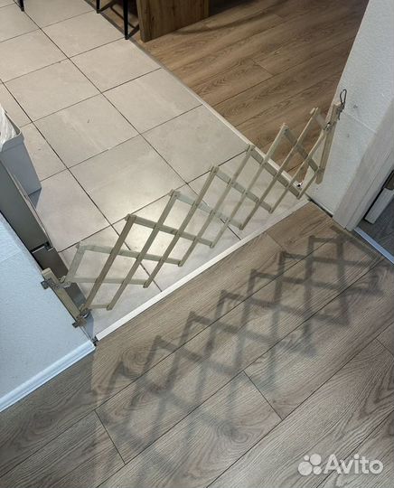 Барьер/перегородка/ограждение для собак