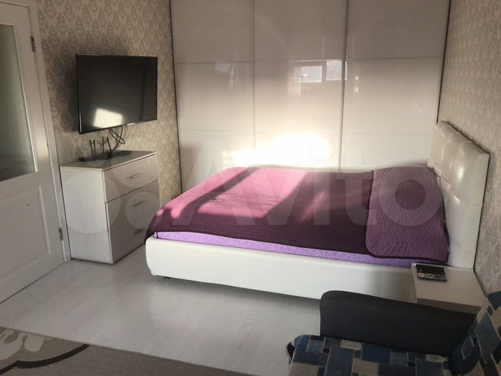 2-к. квартира, 56 м², 8/9 эт.