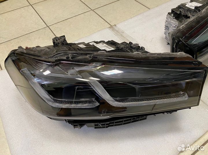 Фары BMW G30 LED Adaptive Black