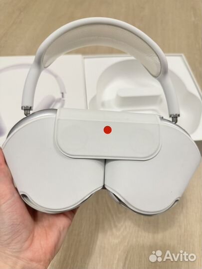 Беспроводные наушники