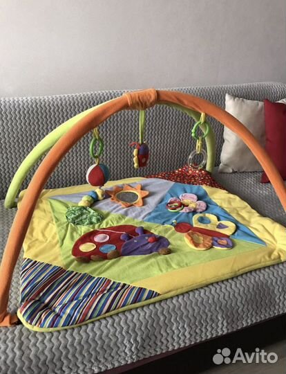 Развивающий коврик