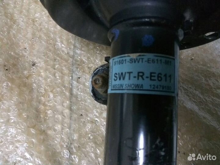 Honda CR-V 3 - Амортизатор передний правый