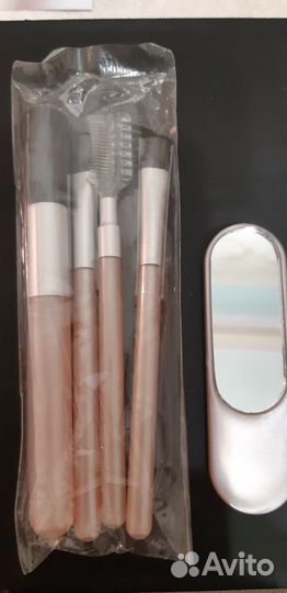 Mary Kay Новый Набор 4шт Кисти Макияжа +Зеркальце