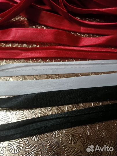 Бейка атласная