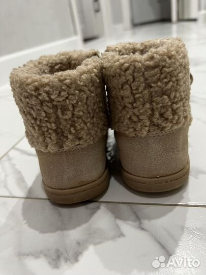 Ботинки демисезон угги 15,5 см