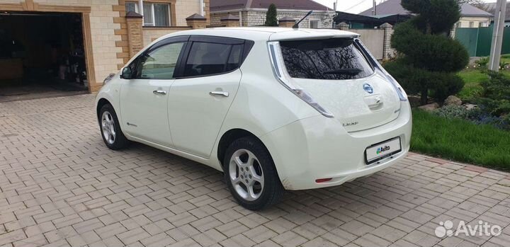 Nissan Leaf 109 л.с. AT, 2012, 88 360 км