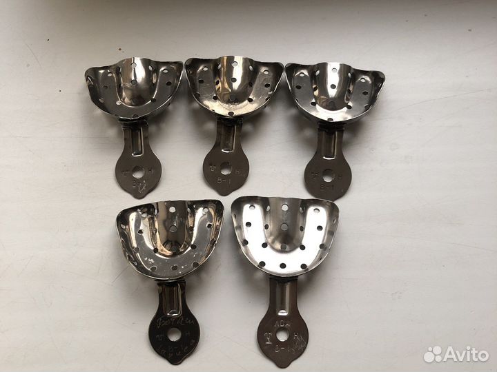 Ложки,лотки и другие инструменты