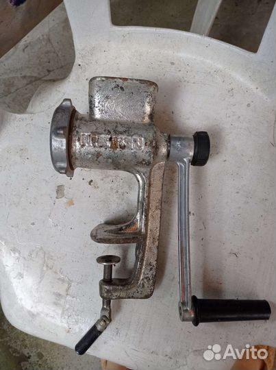 Мясорубка ручная