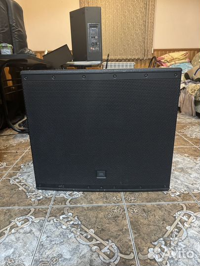 Саб сабвуфер JBL EON 618 S