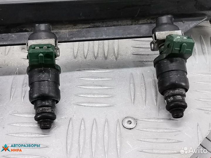 Форсунка Audi A3 8L 1999 037906031AA