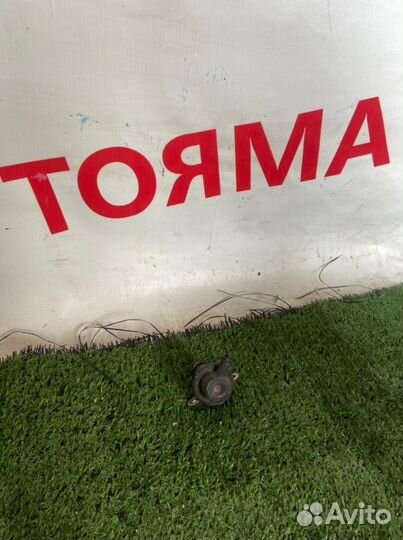 Регулятор давления топлива Toyota Nadia SXN10 3SFE