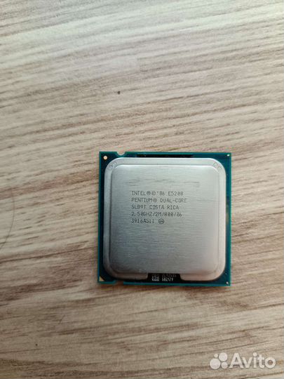 Процессор Intel Pentium Dual-Core E5200