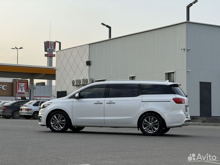 Kia Carnival 2.2 AT, 2017, 95 000 км