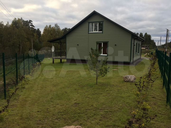 Дом 168 м² на участке 12 сот.