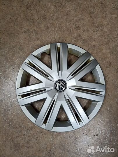 Автомобильный колпак