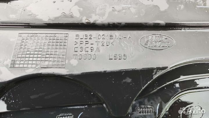 Жабо на Range Rover Evoque