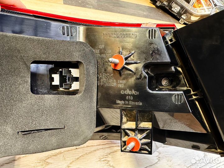 Задний фонарь Mercedes w212