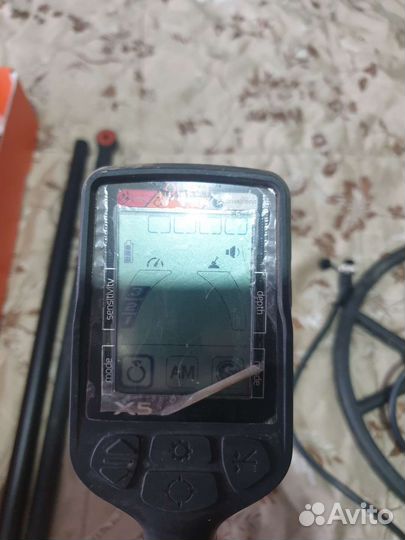 Металлоискатель quest x5