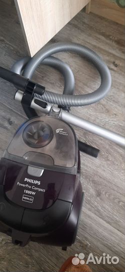 Пылесос Philips