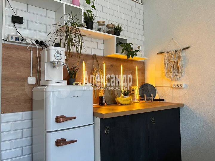 Комната 20 м² в > 9-к., 5/6 эт.