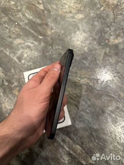 iPhone 15, 128 ГБ