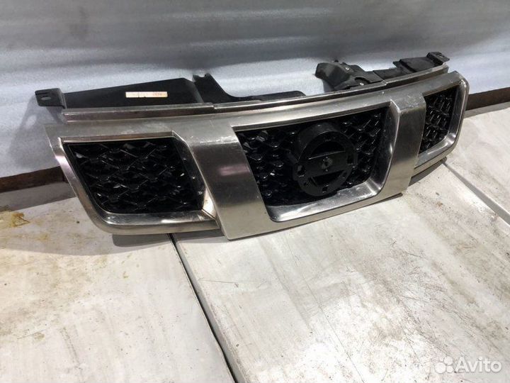 Решетка радиатора Nissan X-Trail T31 2007-2014