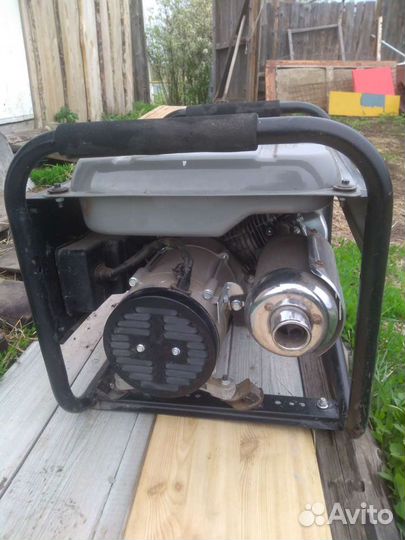 Бензогенератор