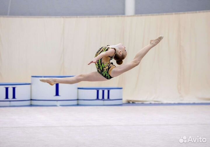 Купальник для художественной гимнастики