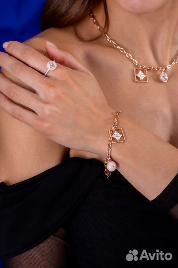 Колье LouisVuitton B Blossom Monogram Flower Pink