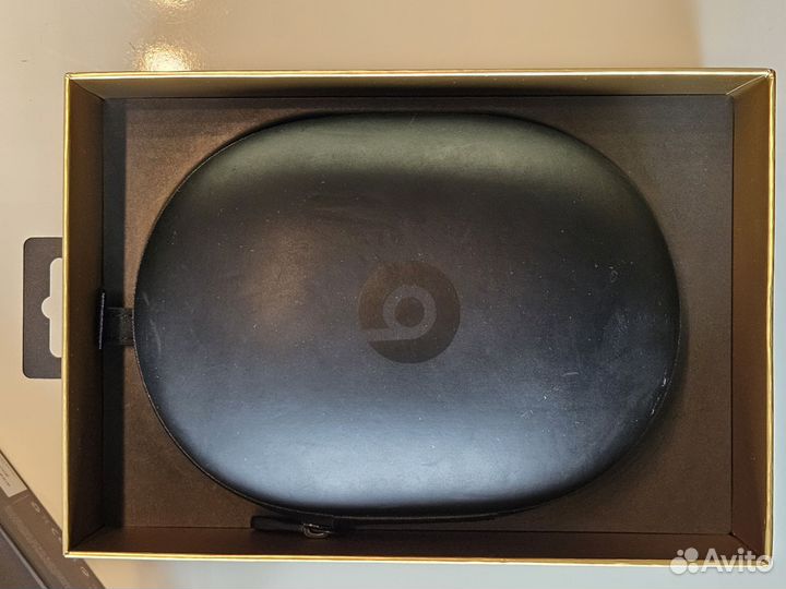 Беспроводные наушники Beats Studio 3 SkyLine