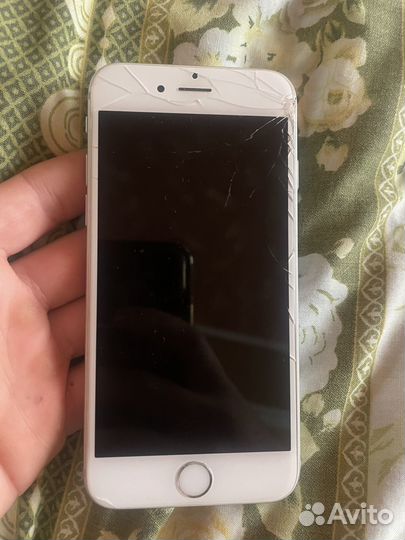 iPhone 6S, 32 ГБ