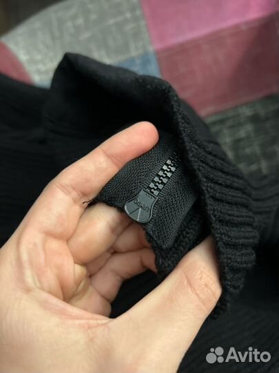 Винтажный свитер stone island