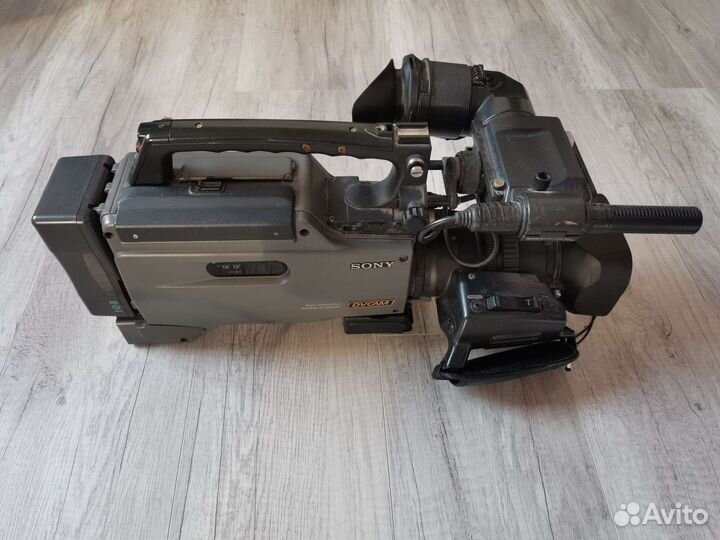 2 видеокамеры Sony dsr 250p