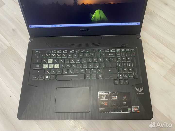 Игровой Asus 17,3