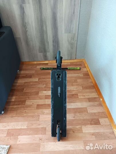 Трюковой самокат tech team voodoo