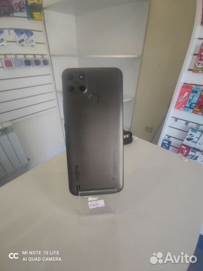 Смартфон realme c25y