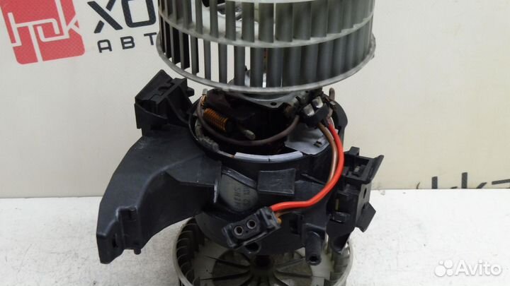 Моторчик печки, BMW 5, E60, OEM №: 64116933910