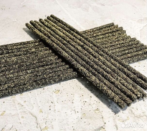 Восковые свечи с артышом, базиликом и лавром