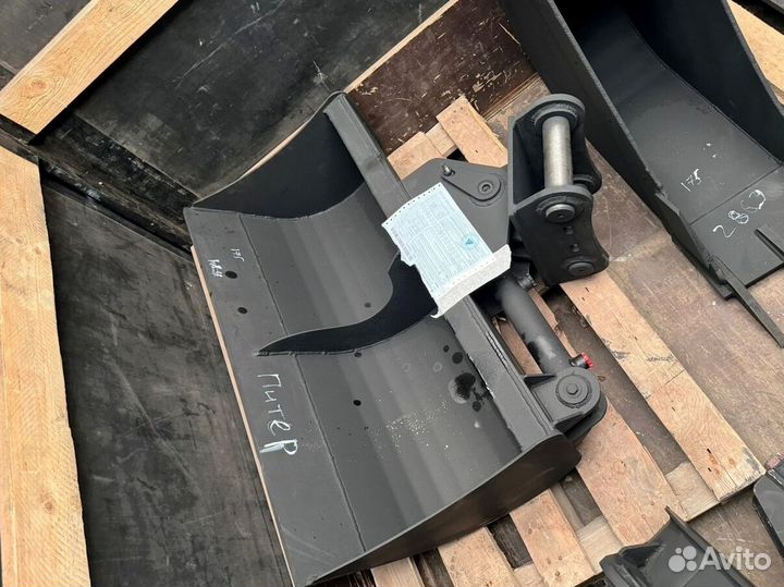 Ковш планировочный поворотный на мини-экскаватор