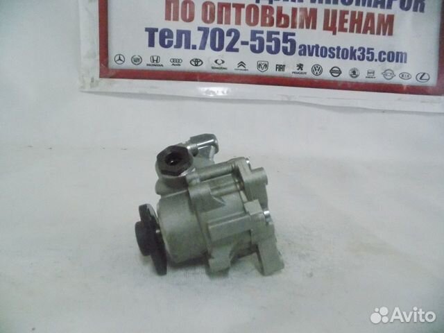 Насос гур Mercedes ML (98-05) V301843