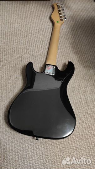 Детская электрогитара Caraya