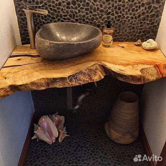 Столешница для ванной из слэба массива дерева