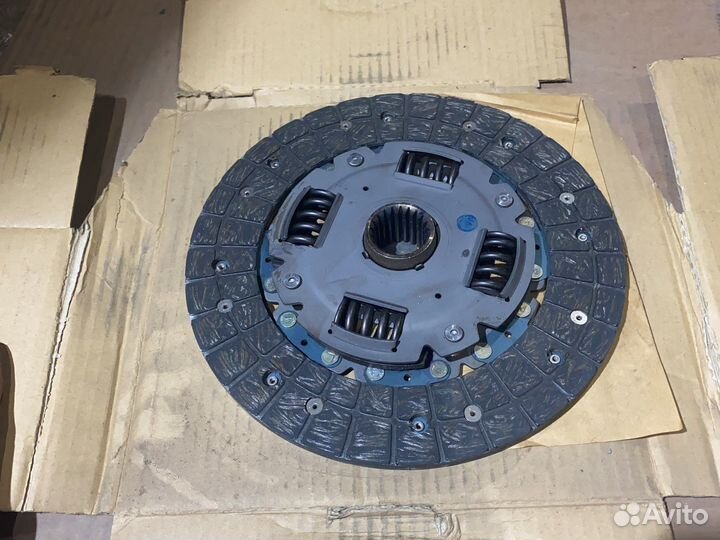 Диск сцепления Toyota 31250-28024