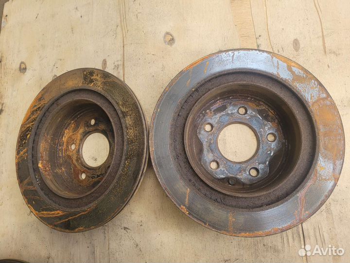 Задний тормозной диск nissan x-trail t31