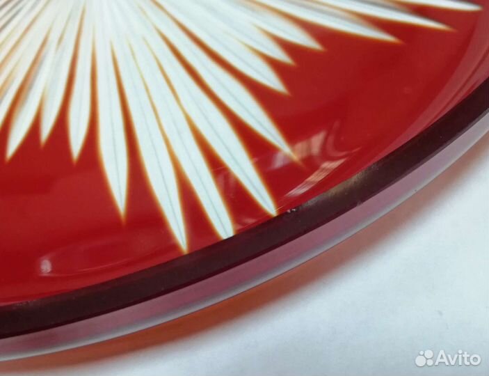 Поднос красное рубиновое стекло, алмазная грань