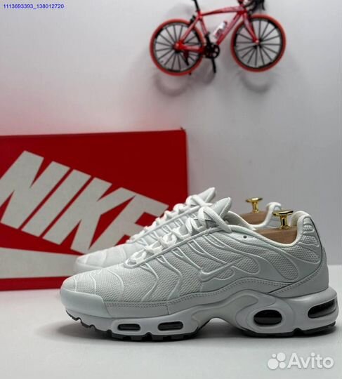 Кроссовки Nike Air Max Tn Plus белые