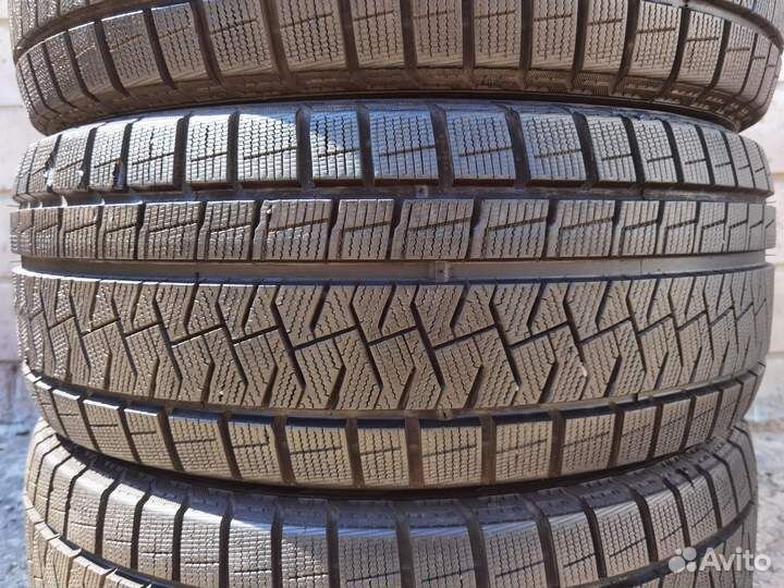 Pirelli Ice Asimmetrico 225/50 R17 94Q