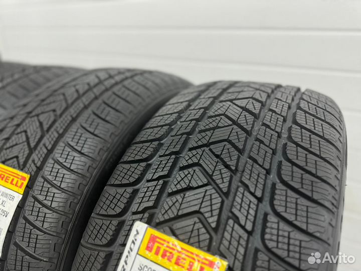 Pirelli Scorpion Winter 265/40 R22 106W